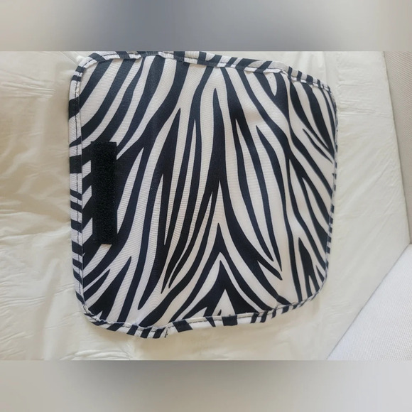 NEW -‎ JEWELRY COSMETIC TRAVEL BAG - Picture 7 of 8